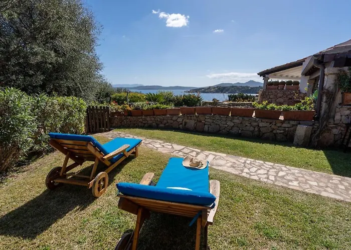 Villa Esclusiva Punta Volpe, Con Accesso Sul Mare *