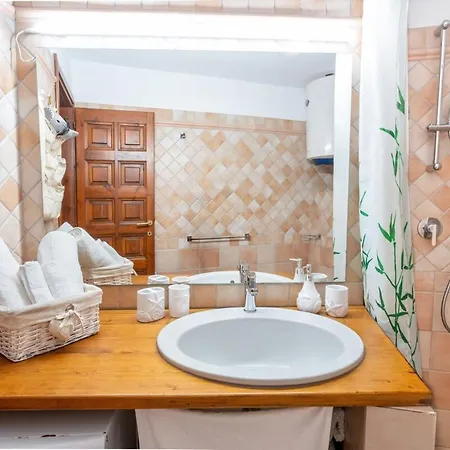 Esclusiva Punta Volpe, Con Accesso Sul Mare Villa *