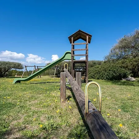 Esclusiva Punta Volpe, Con Accesso Sul Mare * Rzym