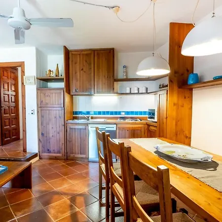 Esclusiva Punta Volpe, Con Accesso Sul Mare Willa