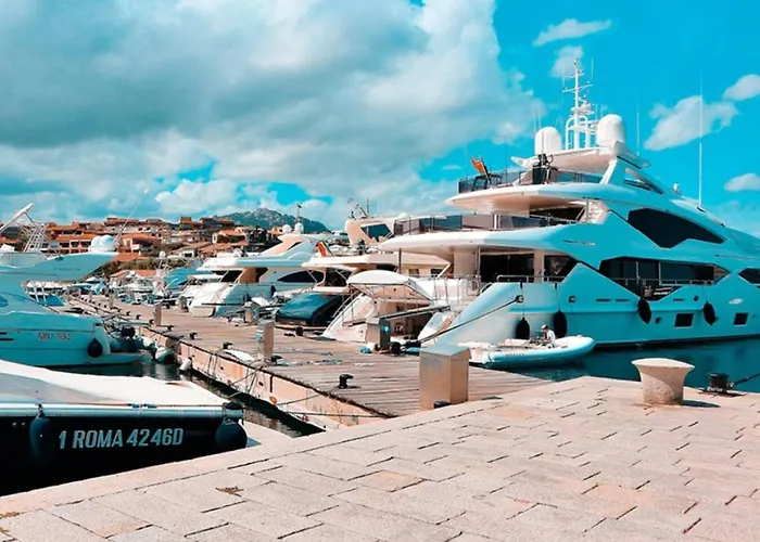 Esclusiva Punta Volpe, Con Accesso Sul Mare Porto Rotondo